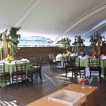 Stadia Suites Mexico City Santa Fe Luaran gambar The interior of the tent