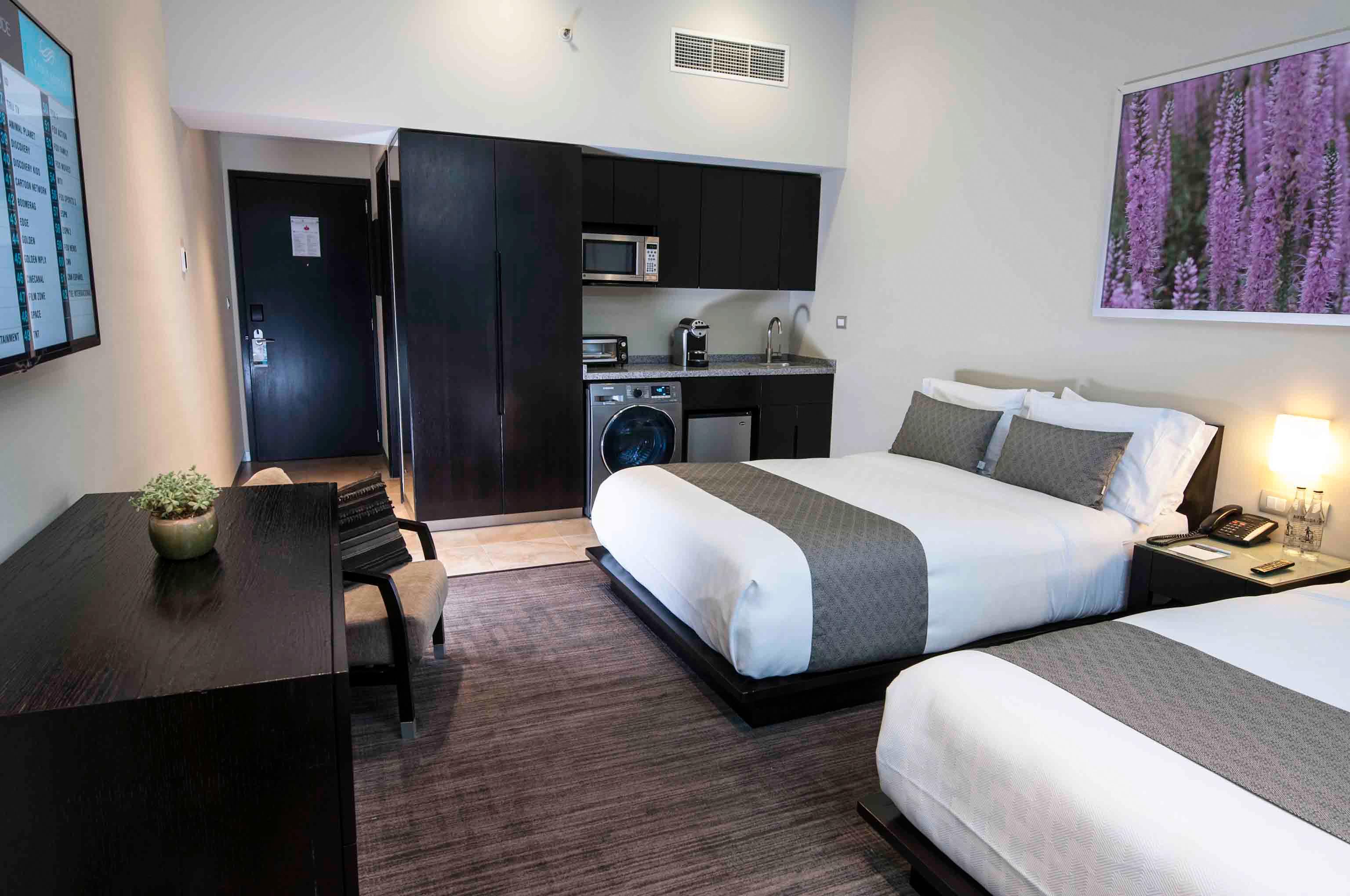 Stadia Suites Mexico City Santa Fe Luaran gambar A typical studio apartment