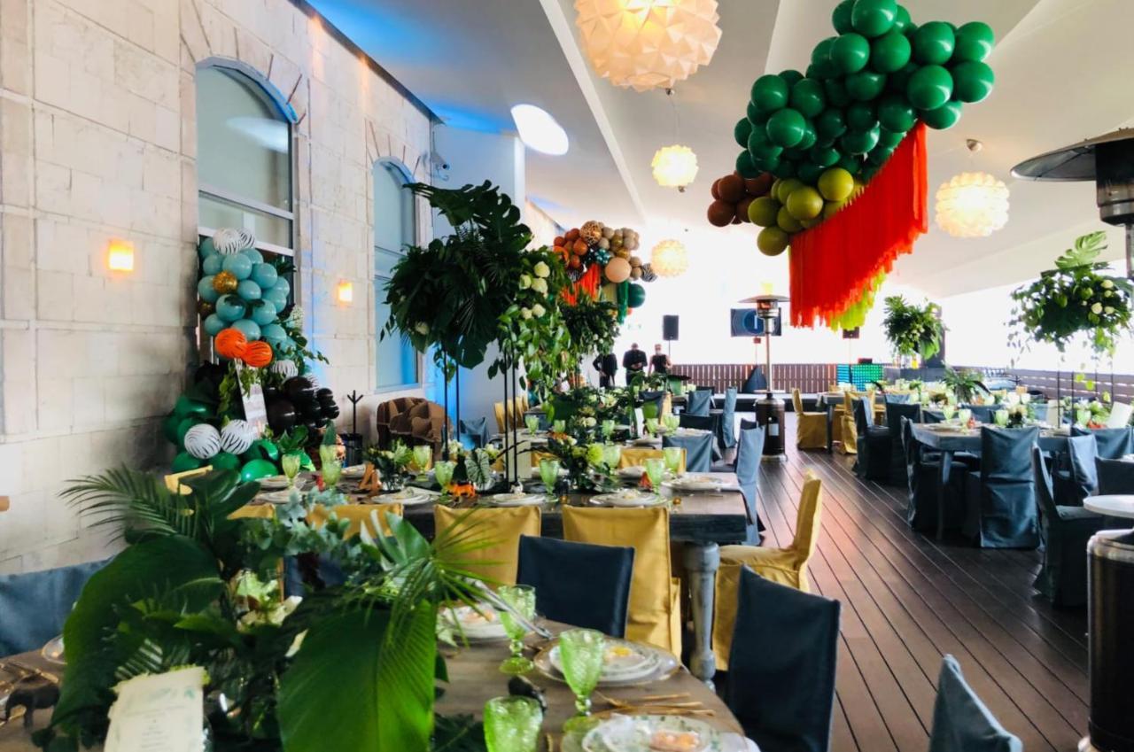 Stadia Suites Mexico City Santa Fe Luaran gambar The interior of the restaurant