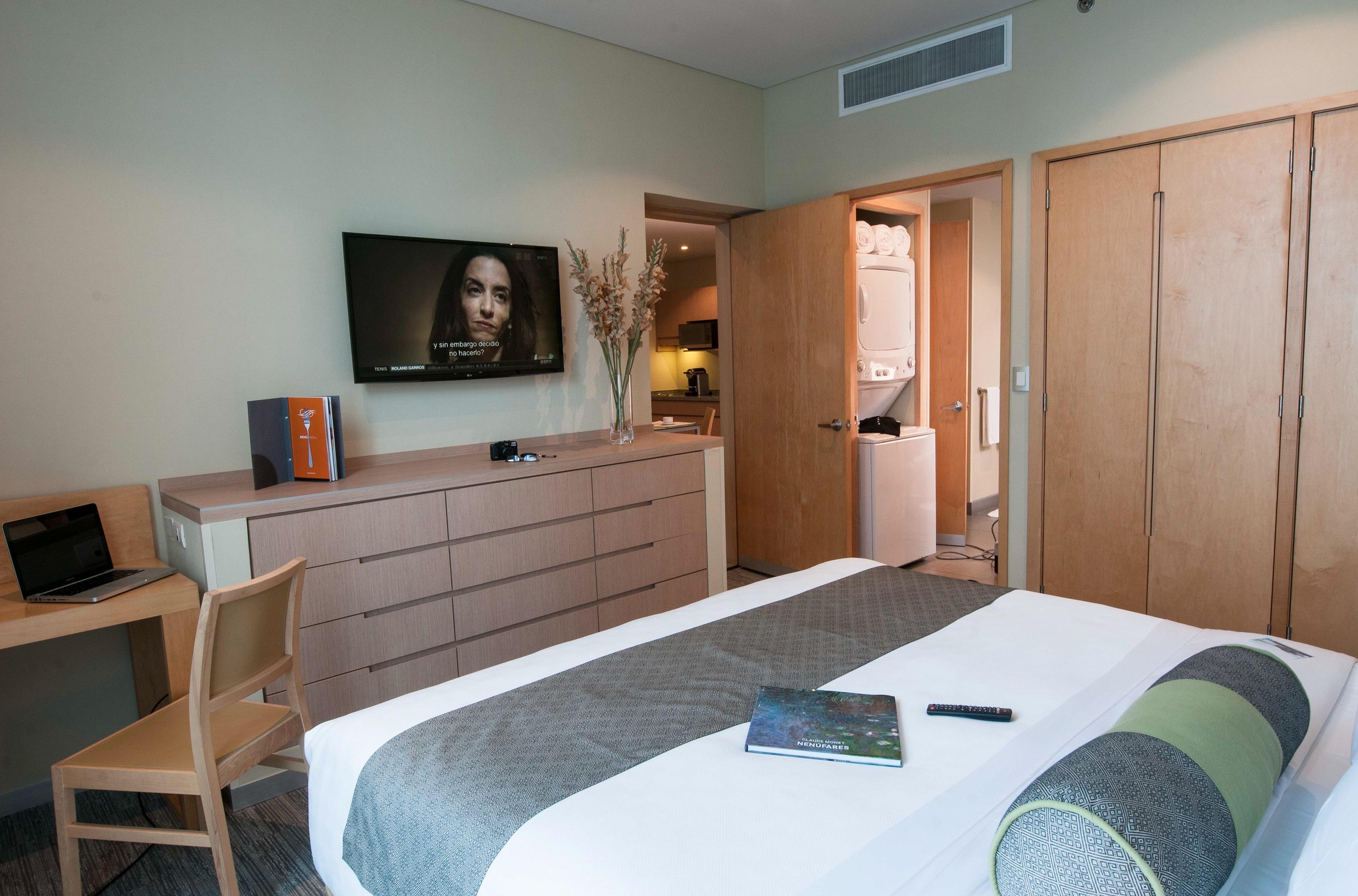 Stadia Suites Mexico City Santa Fe Luaran gambar A room at the hotel